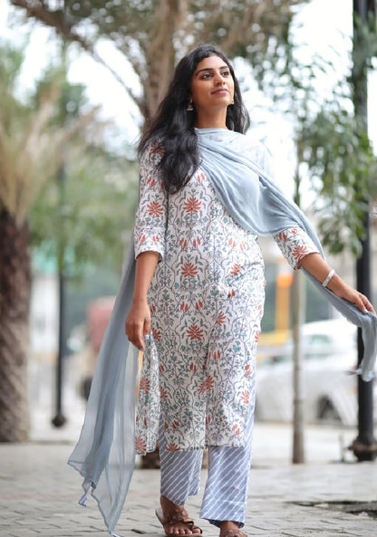 Graceful White & Blue Floral Printed Kurta Set