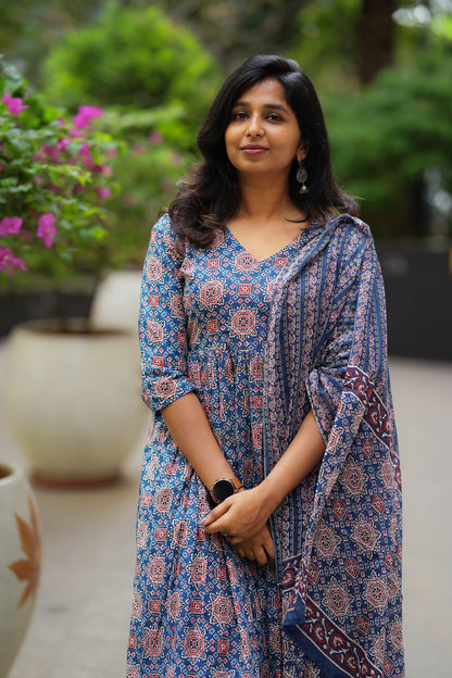Ethnic Blue Printed Kurta Pant Set