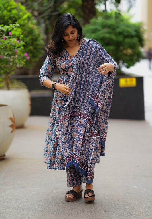 Ethnic Blue Printed Kurta Pant Set