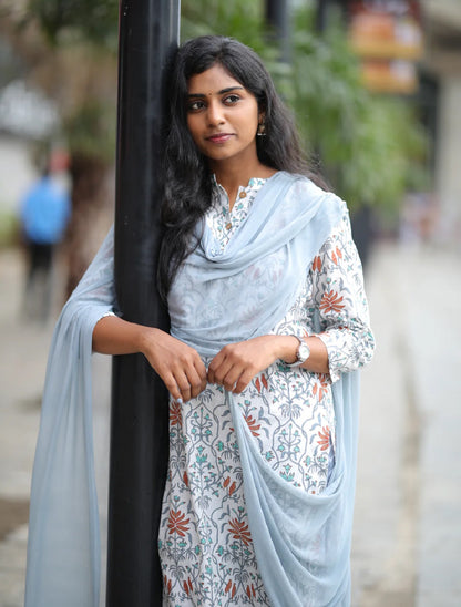 Graceful White & Blue Floral Printed Kurta Set