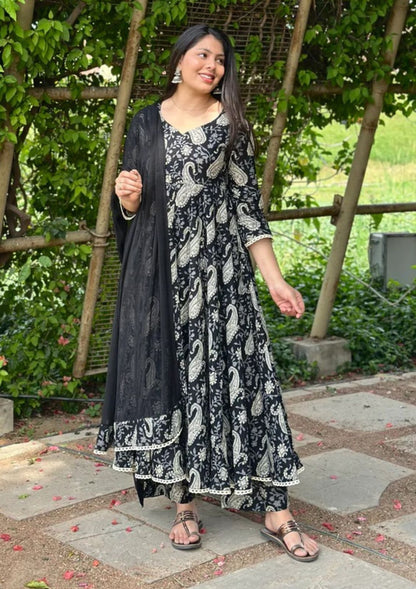 Black & White Paisley Print Anarkali Kurta with Dupatta