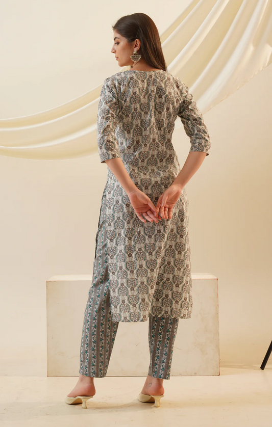 Classic V-Neck Kurta Set with Dupatta
